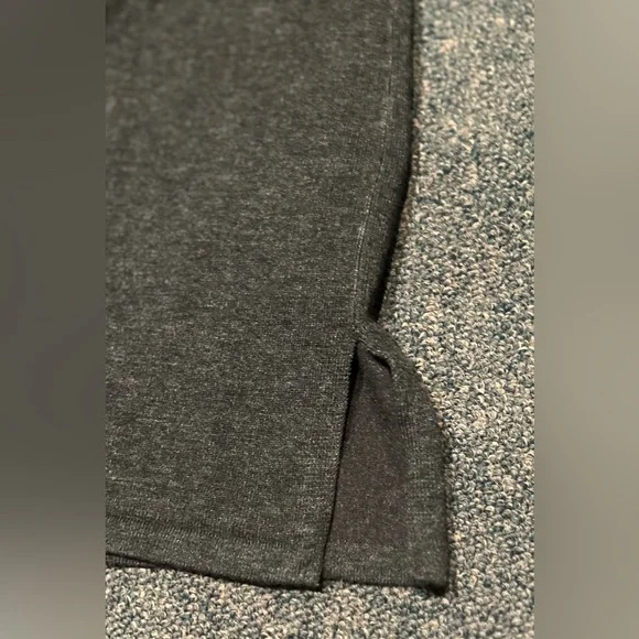 Cable & Gauge Charcoal Embellished Top - Picture 6 of 6